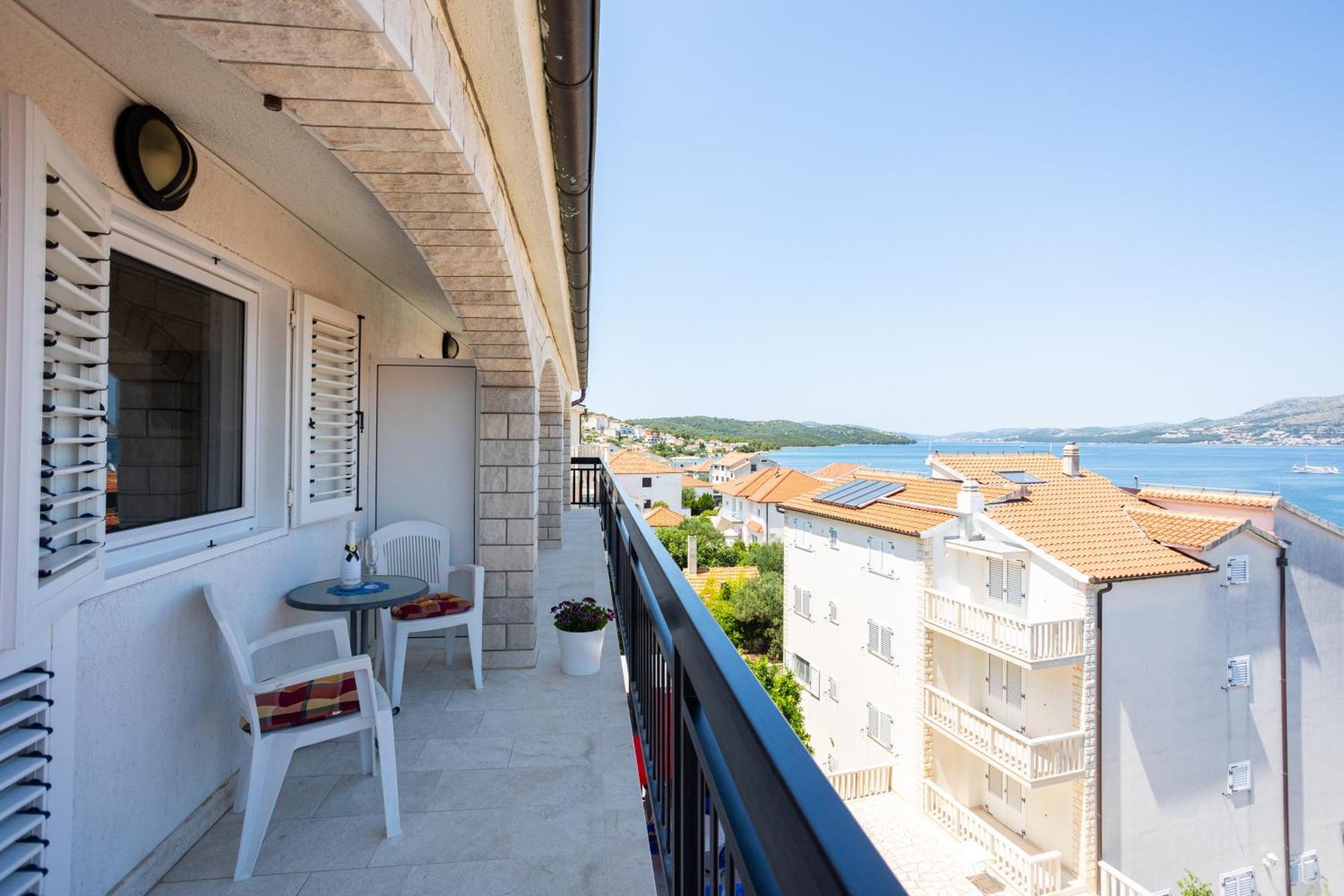 Villa Marina Okrug Gornji Habitación foto